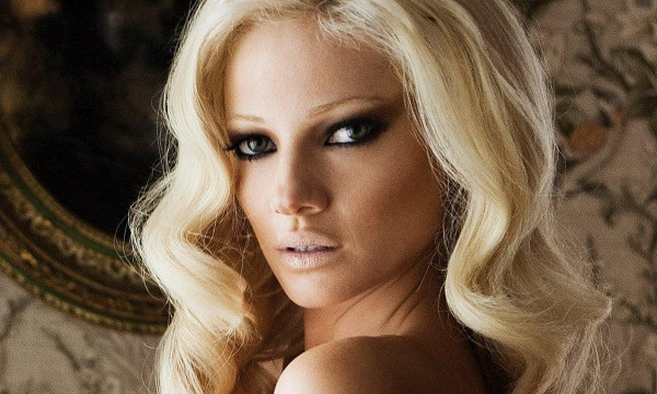 Τζούλια Αλεξανδράτου – Σε ποια δημοφιλή πλατφόρμα κυκλοφορεί γυμνή;