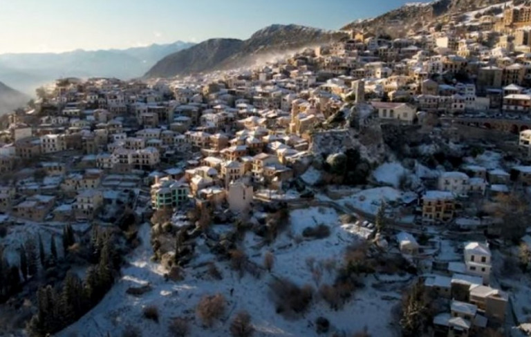 Κακοκαιρία Ελπίδα: Οι μαγικές κατάλευκες εικόνες από ψηλά – Δείτε βίντεο από drone