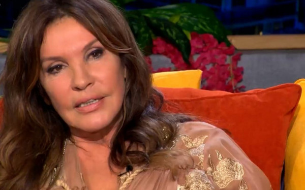 Βάνα Μπάρμπα – «Ήμουν ένα κ@@@κόριτσο που ήξερα μόνο να παίρνω και να βολεύομαι»