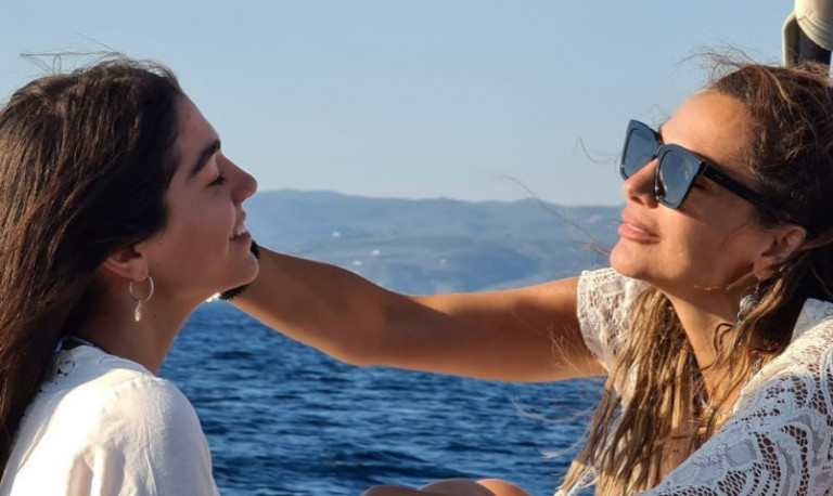 Δέσποινα Βανδή: Πόσταρε το πιο τρυφερό βίντεο με την κόρη της