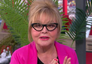 Βίκυ Παγιατάκη – Αυτά τα ζώδια πρέπει να προσέξουν τη σημερινή ημέρα