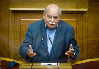 Νίκος Βούτσης: «Η πρόταση δυσπιστίας που κατέθεσε ο Αλέξης Τσίπρας είναι λαϊκή απαίτηση»