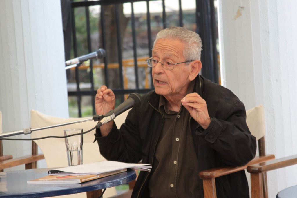 Δημήτρης Χαρίτος – Το Φεστιβάλ Δράμας αποχαιρετά τον ποιητή που έφυγε από τη ζωή