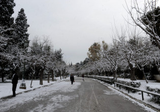 Κακοκαιρία «Ελπίδα»: Ποιοι δρόμοι έχουν κλείσει στην Αττική