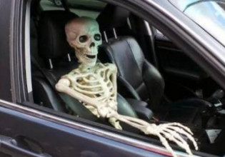 Κακοκαιρία «Ελπίδα»: Χαμός στο Twitter με το «φιάσκο» της Αττικής Οδού – «Παρκάρισμα και διαμονή με μόλις 2,80 ευρώ»