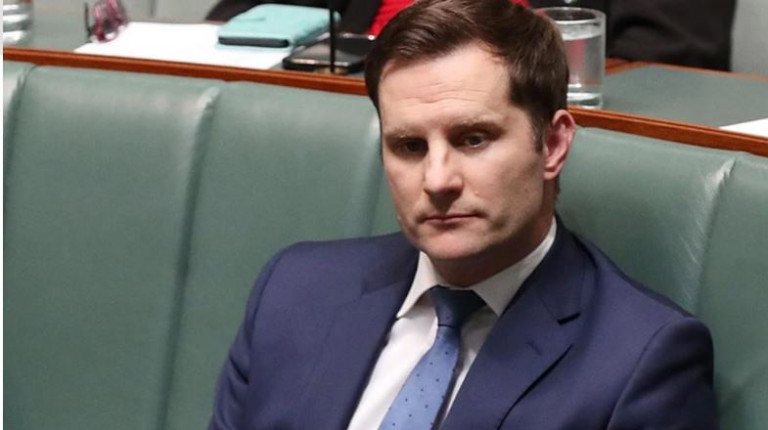 Αλεξ Χοκ – Ο αυστραλός υπουργός Μετανάστευσης που ακύρωσε τη βίζα του Νόβακ Τζόκοβιτς