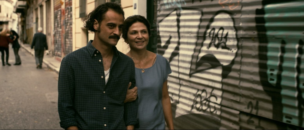 Σκοτεινή θάλασσα: Ραγδαίες εξελίξεις με την εξαφάνιση της Ροδιάς και την επιστροφή του Ζήση