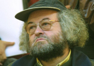 Ζερβός για Τζούμα – Έκανε καλαμπούρι – Κι εγώ μπορεί να πω αν με πρήζει μια γυναίκα θα την καρυδώσω