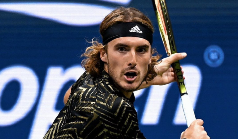 Στέφανος Τσιτσιπάς – Εμβολιάστηκε τελικά ο τενίστας