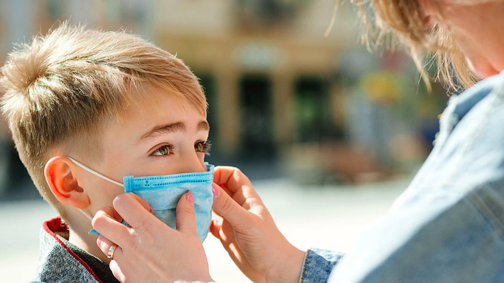 Κοροναϊός: Σε παιδιά 4-18 ετών το ένα στα τρία κρούσματα της τελευταίας εβδομάδας