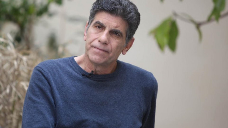 Γιάννης Μπέζος: «Στεναχωριέμαι για τον Πέτρο Φιλιππίδη, αλλά δεν μπορώ να τον δικαιολογήσω»