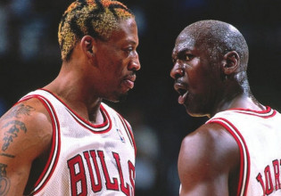 All Star Game: Η αγκαλιά αναμνήσεων Τζόρνταν και Ρόντμαν