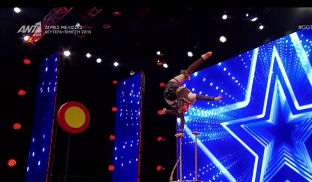 Ελλάδα έχεις ταλέντο: 15χρονη έκανε τοξοβολία με τα πόδια και δεμένα μάτια – Άφωνοι οι κριτές