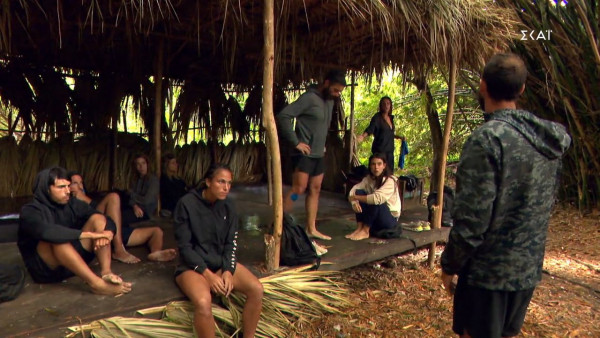 Survivor: Ο κακός χαμός στην παραλία των Μαχητών – «Είπες στην γκόμενά σου να με βγάλει στον τάκο»