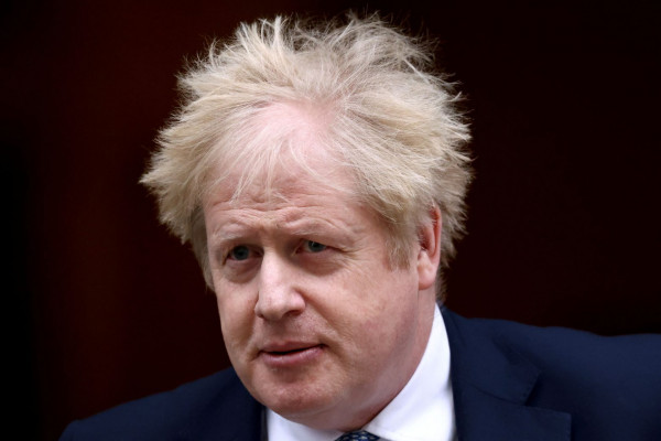 Βρετανία: Εντείνονται οι πιέσεις προς τον Μπόρις Τζόνσον – Άλλοι τρεις βουλευτές του ζητούν να παραιτηθεί