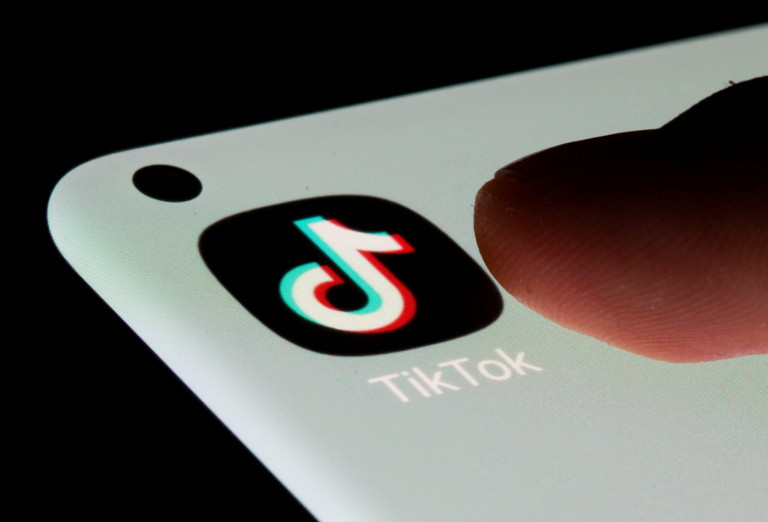 TikTok: Μπλόκο σε βίντεο που ωραιοποιούν τη νευρική ανορεξία