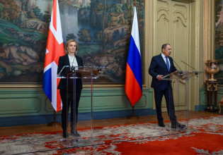 Γιατί βρίσκονται στο «χαμηλότερο σημείο τους» οι σχέσεις Ρωσίας και Βρετανίας;