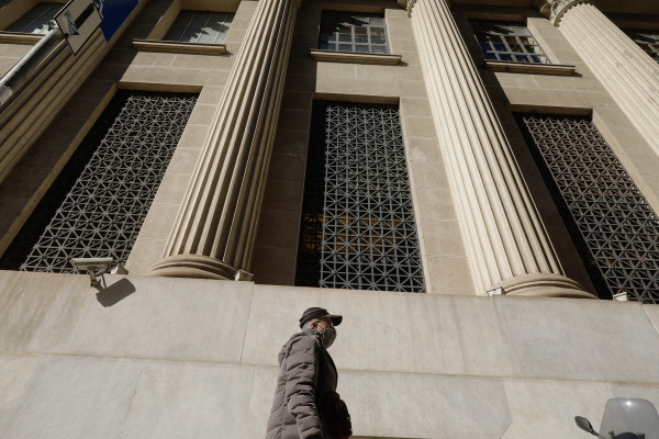 Η Ουκρανία βάζει «φωτιά» στην οικονομία