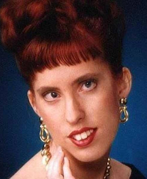 Soula Glamorous: Αυτό είναι το πρόσωπο πoυ κρύβεται πίσω από το προφίλ στο Instagram