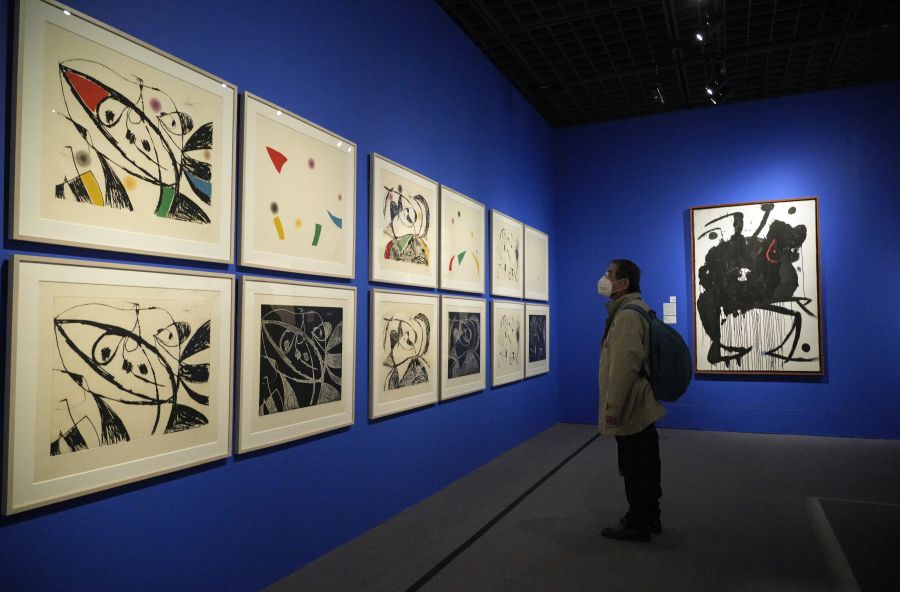 Μεγάλη έκθεση του Μιρό στο Τόκυο φανερώνει την αγάπη του για την ιαπωνική κουλτούρα