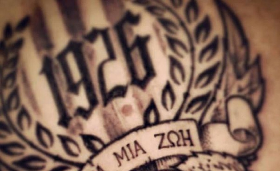 Το τατουάζ «1926»: Το σήμα κατατεθέν του 20χρονου που ψάχνει η Αστυνομία για τη δολοφονία του Άλκη