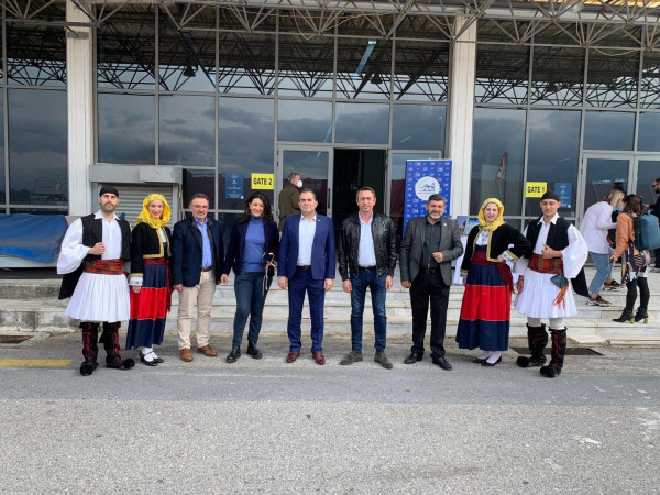 Καλαμάτα: Έφτασαν οι πρώτοι τουρίστες