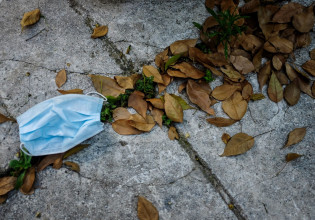 Κοροναϊός: Η πανδημία ίσως βρίσκεται στην τελική της φάση, λέει ο επικεφαλής της Moderna