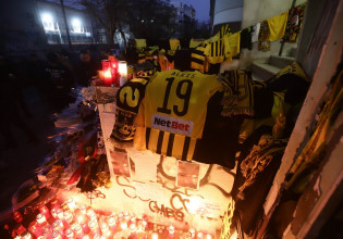 Στο σημείο της δολοφονίας του Άλκη η ομάδα του Άρη