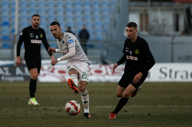 Συγκλονίζει ο Κουρμπέλης: «Πάλεψα με τον πόνο μου, κάνω πάλι αυτό που αγαπώ»