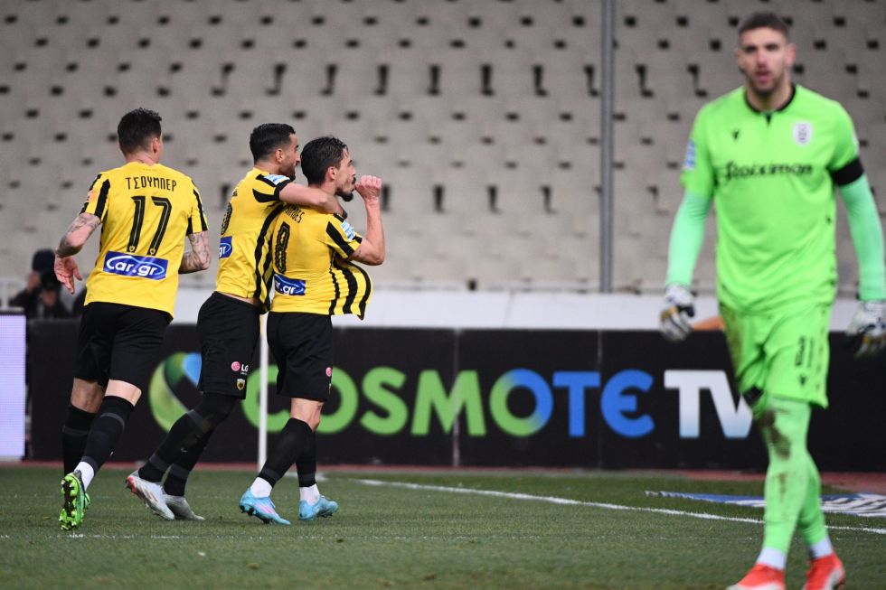 ΑΕΚ-ΠΑΟΚ: Χαμός στο ΟΑΚΑ