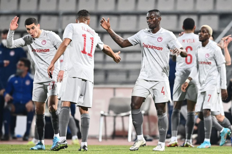 Ολυμπιακός – ΠΑΟΚ: Στην ίδια βιτρίνα αλλά σε άλλο ράφι