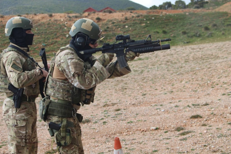 Φίλης: Χρησιμότερη για τη Ρωσία η απειλή εισβολής στην Ουκρανία, παρά η υλοποίησή της