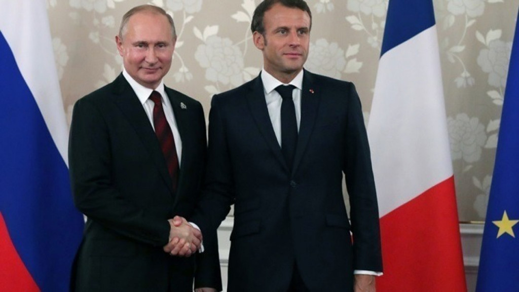 Γαλλία: Ο Πούτιν δεν είπε τίποτα που να υποδείκνυε ότι ετοιμάζεται να εισβάλει στην Ουκρανία – Επίκειται επικοινωνία Μακρόν-Μπάιντεν
