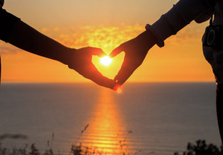 «Έρωτα μου αγιάτρευτε» – Πόσο διαρκεί, τελικά, το μοναδικό αυτό συναίσθημα;