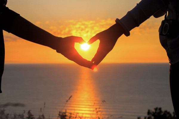 «Έρωτα μου αγιάτρευτε» – Πόσο διαρκεί, τελικά, το μοναδικό αυτό συναίσθημα;