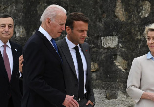 Πόλεμος στην Ουκρανία: Οικονομική ασφυξία επιβάλλει η Δύση στη Ρωσία