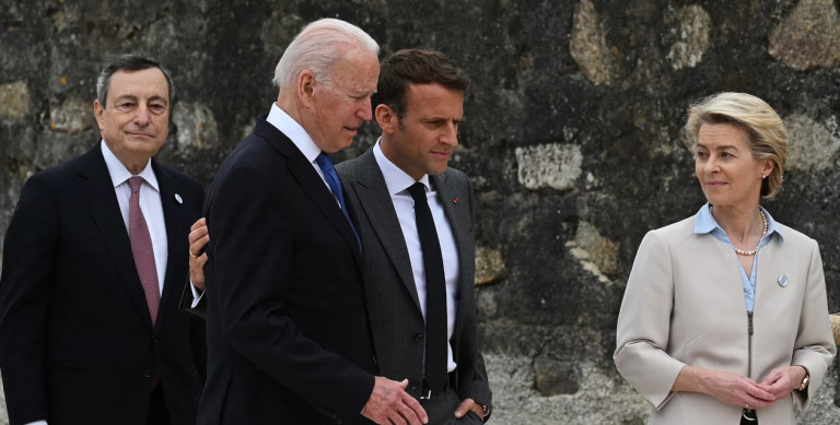 Πόλεμος στην Ουκρανία: Οικονομική ασφυξία επιβάλλει η Δύση στη Ρωσία