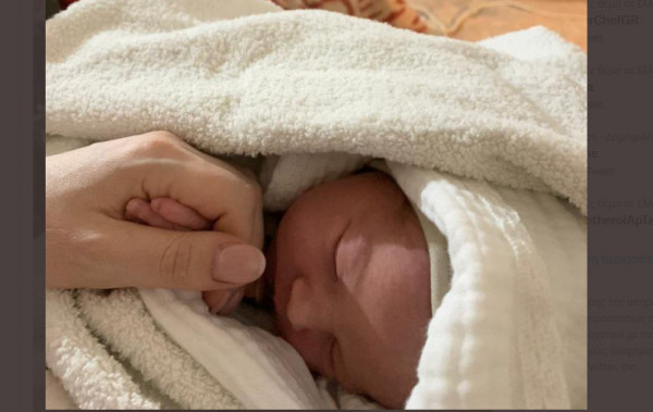 Ουκρανία: Το θαύμα της ζωής στα συντρίμια του πολέμου – Κοριτσάκι γεννήθηκε σε καταφύγιο του Κιέβου