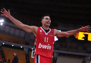 Ολυμπιακός – Αναντολού Εφές: Θεέ μου, ο Σλούκας (87-85 παρ, 75-75 κ.δ)