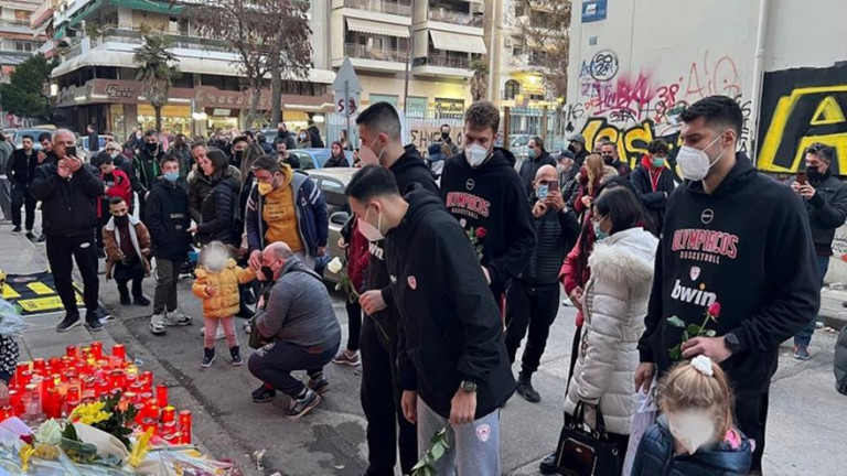 Editorial Ta Nea: To the very end