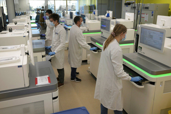 Κοροναϊός: Η ποιότητα των αντισωμάτων βελτιώνεται για μήνες μετά τον εμβολιασμό