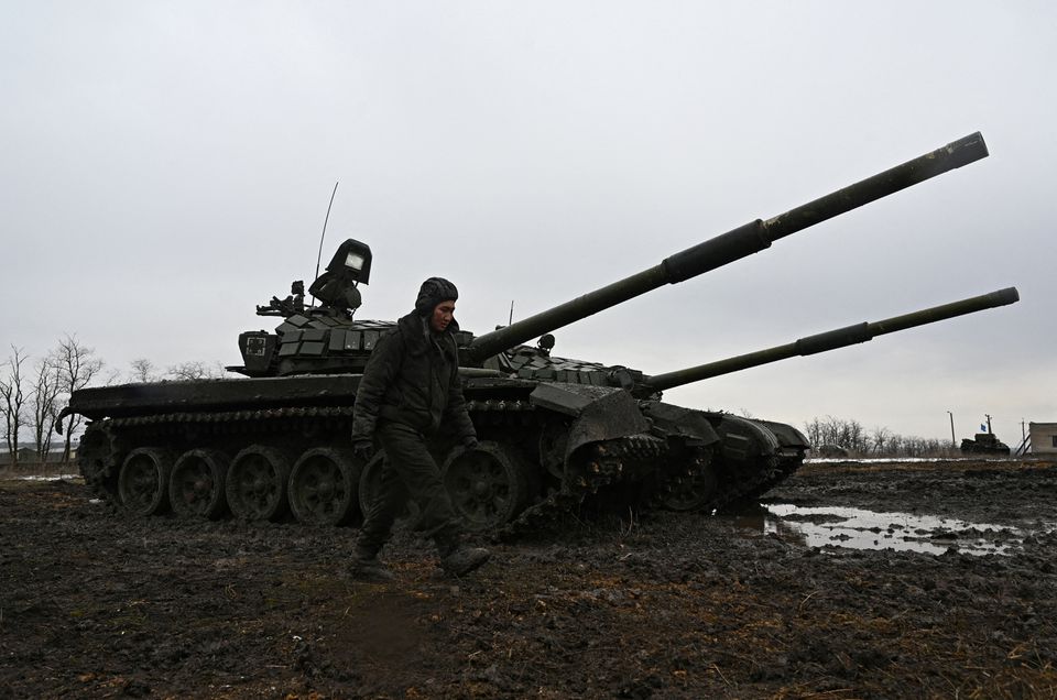 Ουκρανία: Σε ετοιμότητα ο ρωσικός στρατός για την εισβολή – Παρατάχθηκαν οι μισές μονάδες