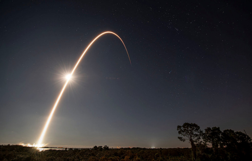 SpaceX: Δεκάδες δορυφόροι πέφτουν στη Γη λόγω γεωμαγνητικης καταιγίδας