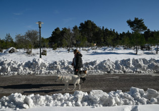 Αρναούτογλου: «Καμπανάκι» για τη νέα κακοκαιρία που φέρνει χιόνια και ισχυρούς ανέμους – Για ποιες περιοχές