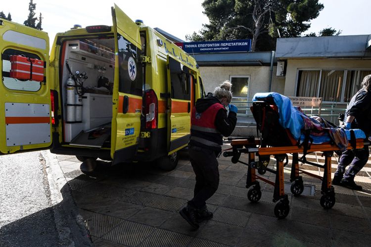 EODY: 67 COVID-19 deaths, over 19,000 infections in last 24 hours, 455 intubated