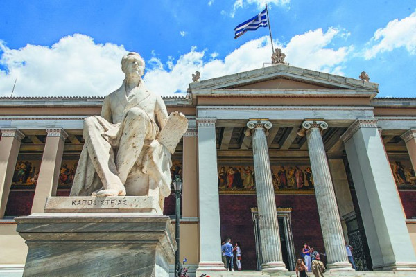 Πανεπιστήμια: Πανίσχυρα συμβούλια, αδύναμοι πρυτάνεις – Η πρόταση Κεραμέως για τον νέο νόμο