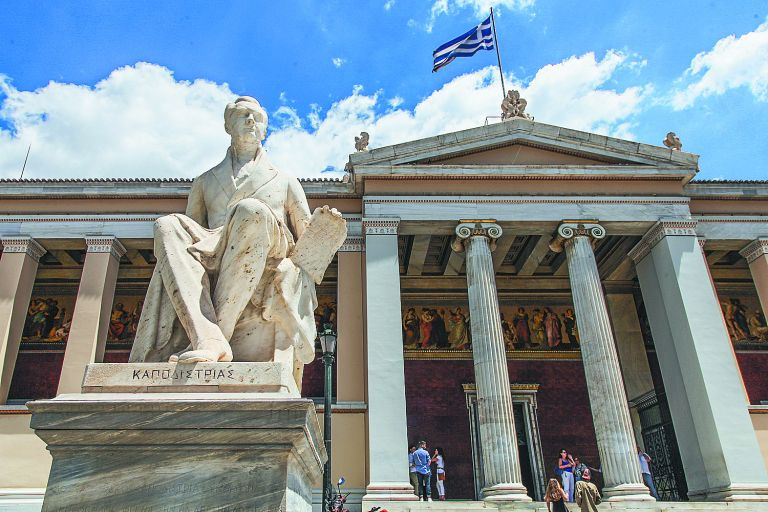 Πανεπιστήμια: Πανίσχυρα συμβούλια, αδύναμοι πρυτάνεις – Η πρόταση Κεραμέως για τον νέο νόμο