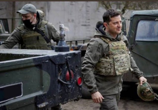 Πόλεμος στην Ουκρανία: Φήμες για φυγάδευση του Ζελένσκι στο εξωτερικό – Απογειώθηκε αεροσκάφος, ενώ απαγορεύονται οι πτήσεις