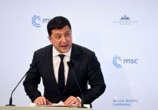 Ουκρανία: Παράπονα Ζελένσκι για το ΝΑΤΟ – Τι είπε για τον Πούτιν