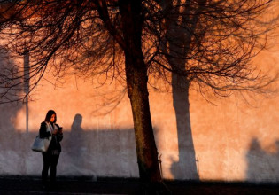 CDC: Η προστασία από την τρίτη δόση υποχωρεί μετά από τέσσερις μήνες – Ανοίγει ο δρόμος για τη χορήγηση τέταρτης;